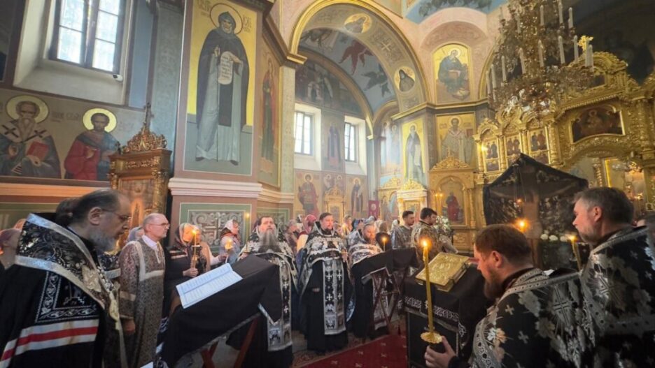 Епископ Герман совершил четвертую заключительную Пассию в соборе Архистратига Михаила