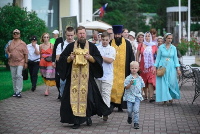 Сегодня, 14 августа, День тезоименитства и День рождения празднует наш любимый настоятель отец Александр