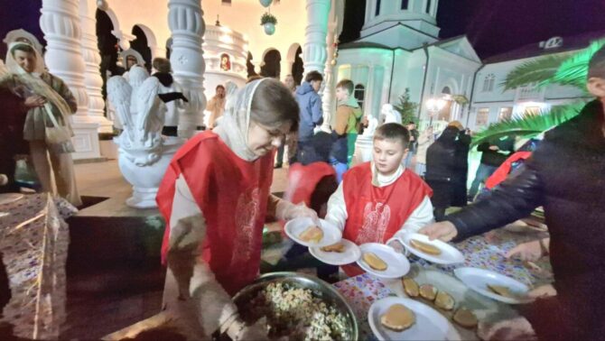 Рождественские угощения в праздничную ночь