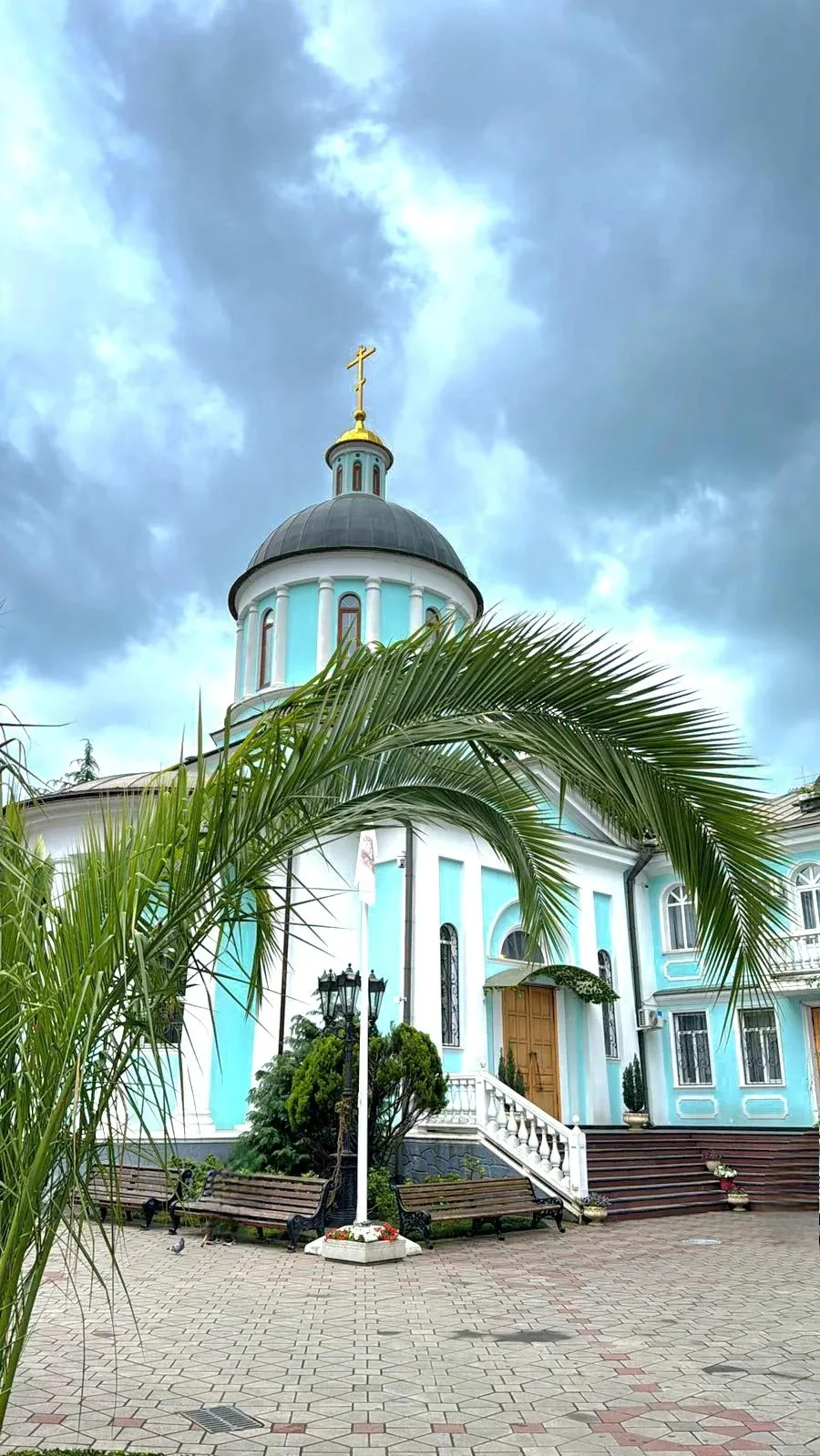 Храм Иверской иконы Божией Матери